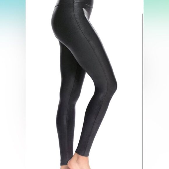 Spanx faux leather leggings style 2437 size large NWOT - Picture 2 of 10